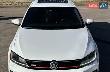 Седан Volkswagen Jetta 2016 в Киеве