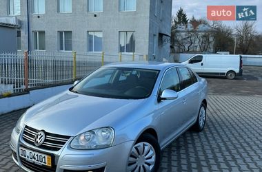 Седан Volkswagen Jetta 2006 в Бучаче