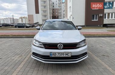 Седан Volkswagen Jetta 2017 в Виннице