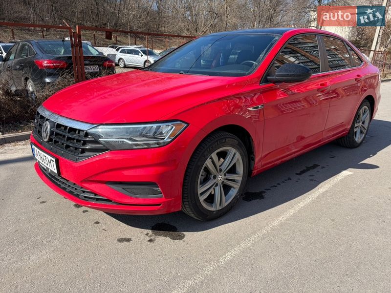 Седан Volkswagen Jetta 2018 в Киеве