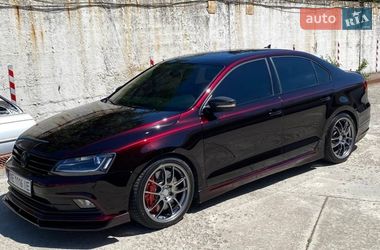 Седан Volkswagen Jetta 2015 в Дніпрі