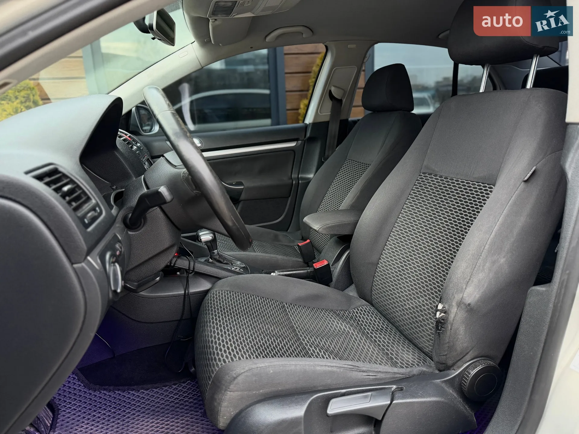 2010 Volkswagen Jetta - мініатюра 22