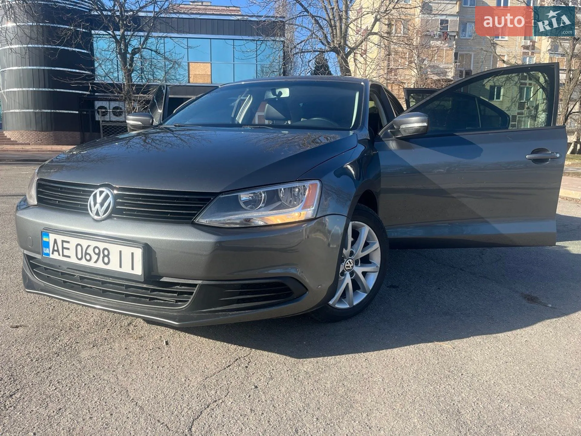 2011 Volkswagen Jetta - мініатюра 2