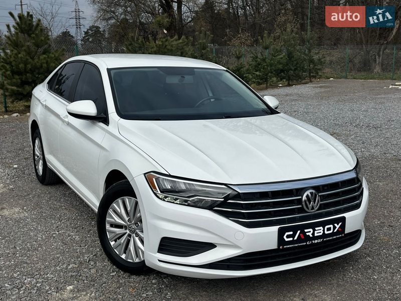 Volkswagen Jetta 2019