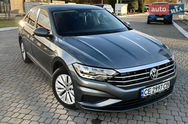 Седан Volkswagen Jetta 2019 в Львові