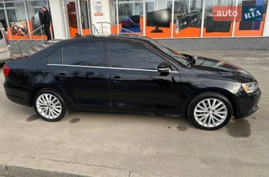 Седан Volkswagen Jetta 2010 в Харкові