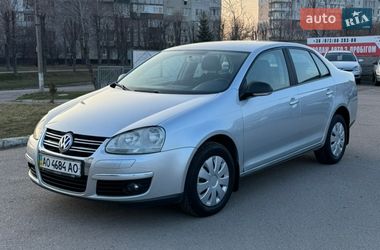 Седан Volkswagen Jetta 2008 в Каменке