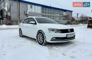 Седан Volkswagen Jetta 2016 в Знаменке