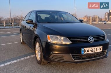 Седан Volkswagen Jetta 2013 в Киеве