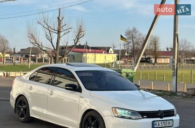 Седан Volkswagen Jetta 2011 в Черкасах