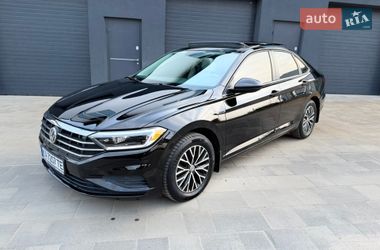 Седан Volkswagen Jetta 2020 в Киеве