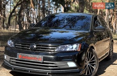 Седан Volkswagen Jetta 2016 в Сумах