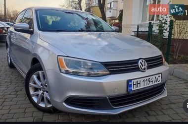 Седан Volkswagen Jetta 2014 в Одесі