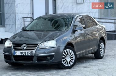 Седан Volkswagen Jetta 2008 в Полтаві