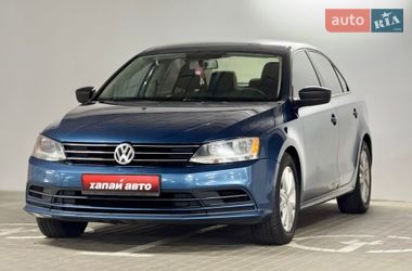 Седан Volkswagen Jetta 2015 в Києві