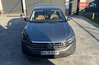 Седан Volkswagen Jetta 2018 в Кропивницком