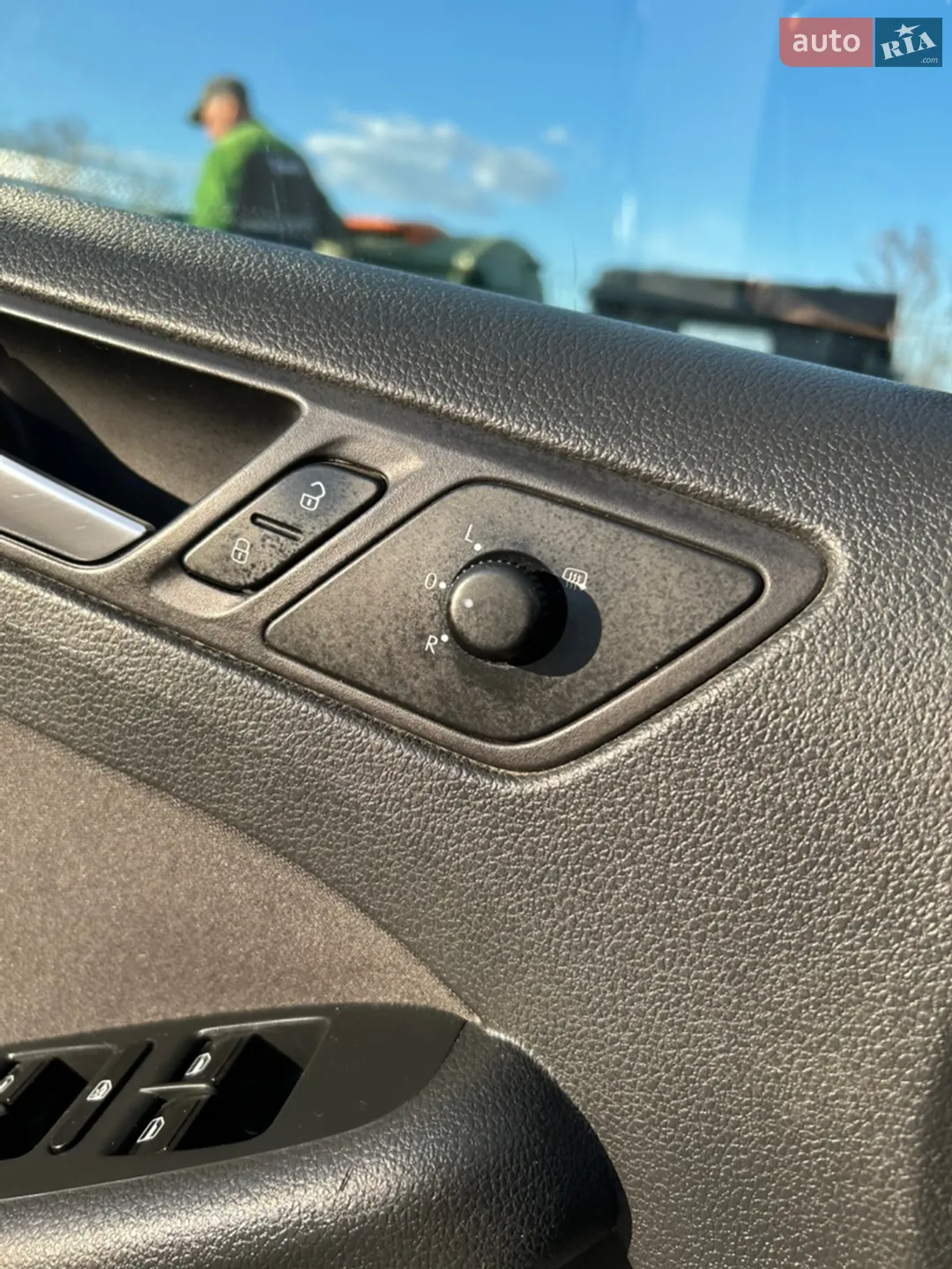 2011 Volkswagen Jetta - мініатюра 20