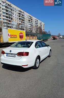 Седан Volkswagen Jetta 2013 в Харкові