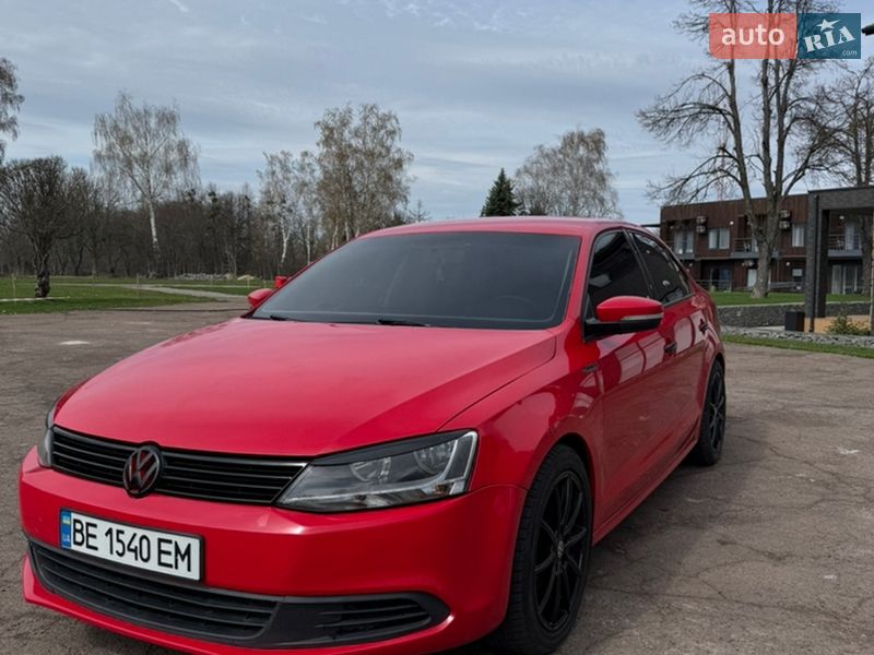 Седан Volkswagen Jetta 2013 в Сумах
