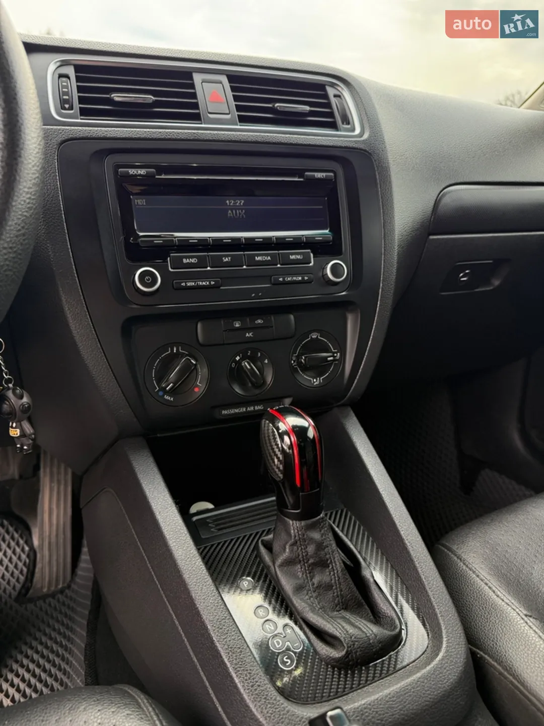 2013 Volkswagen Jetta - мініатюра 12
