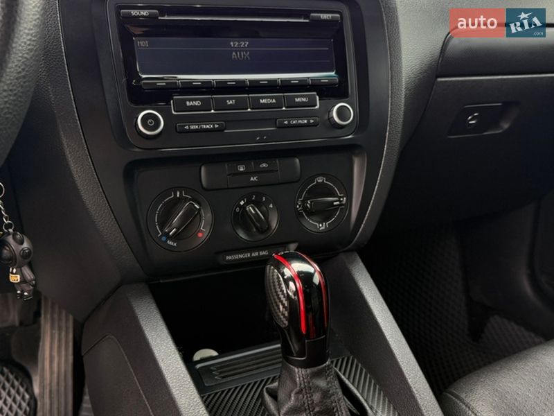 Седан Volkswagen Jetta 2013 в Сумах