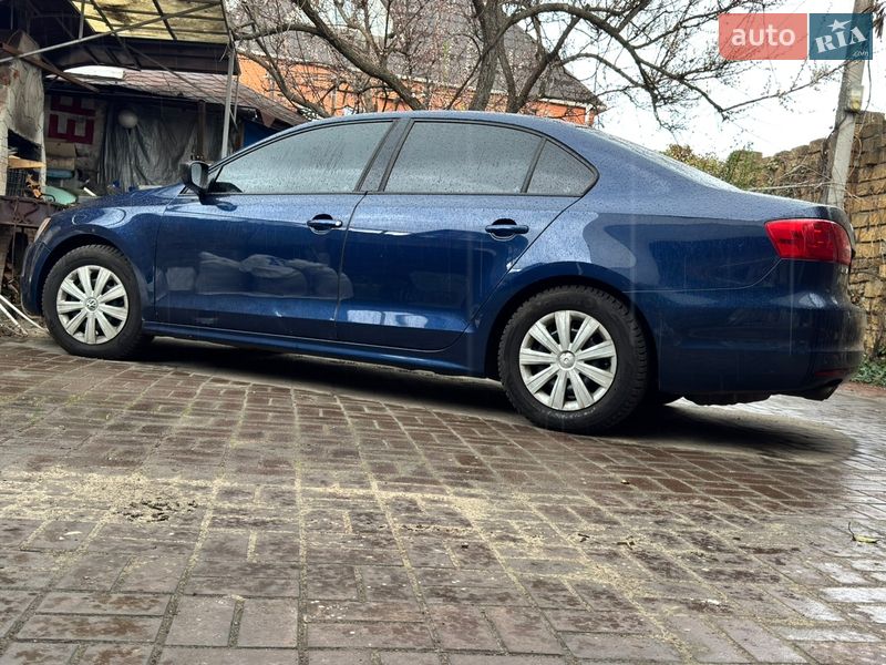Седан Volkswagen Jetta 2014 в Киеве
