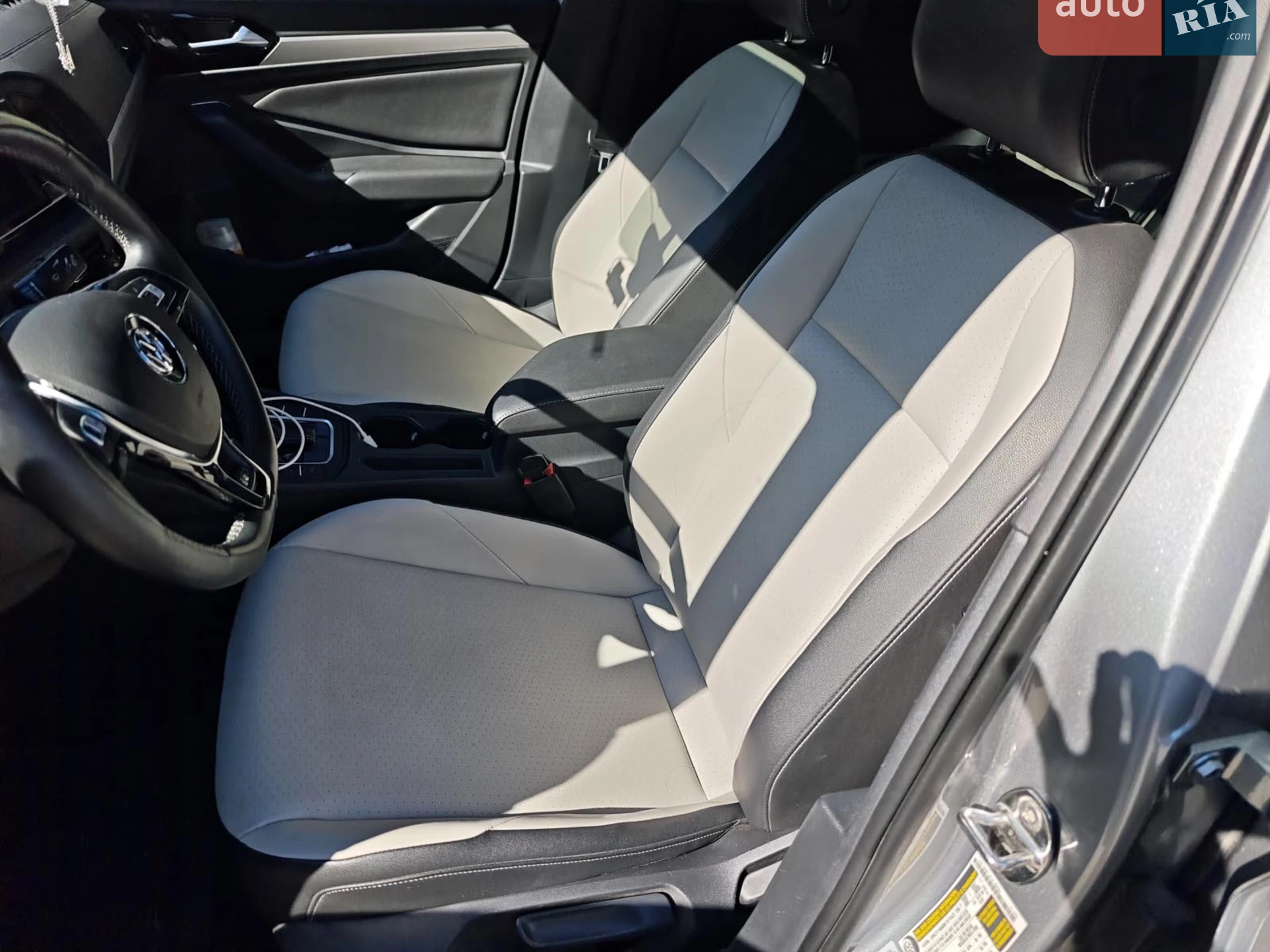 2019 Volkswagen Jetta - мініатюра 24