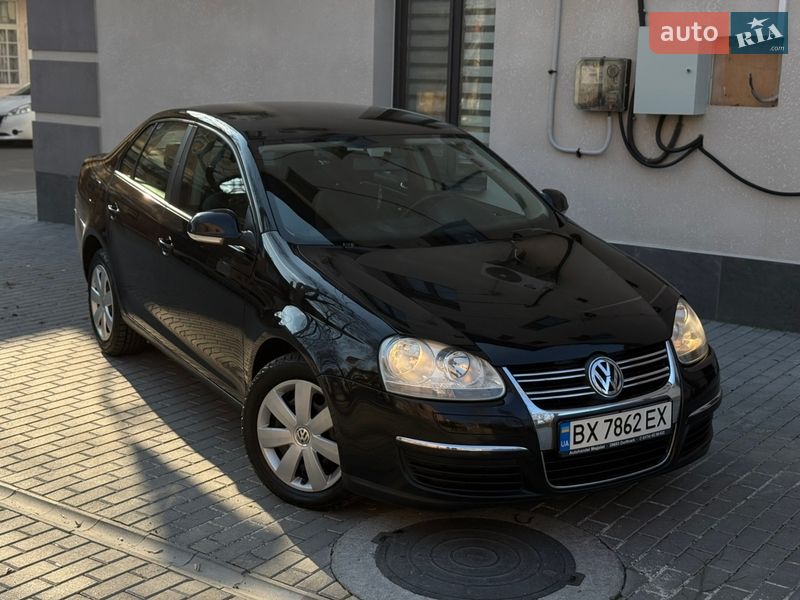 Седан Volkswagen Jetta 2005 в Могилев-Подольске
