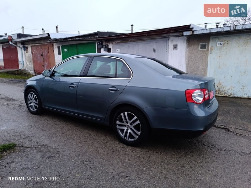 Седан Volkswagen Jetta 2006 в Тернополі