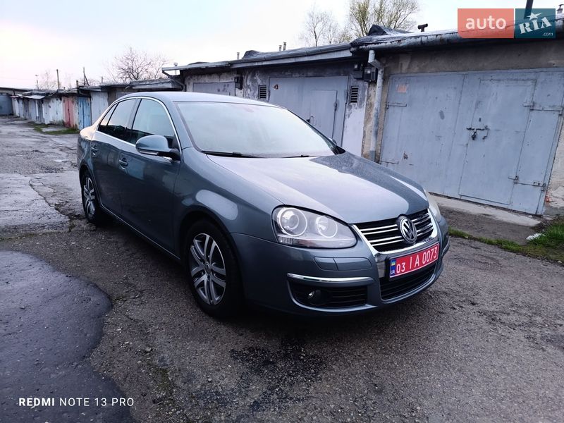 Седан Volkswagen Jetta 2006 в Тернополі