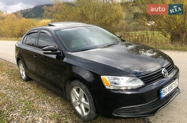 Седан Volkswagen Jetta 2012 в Львове