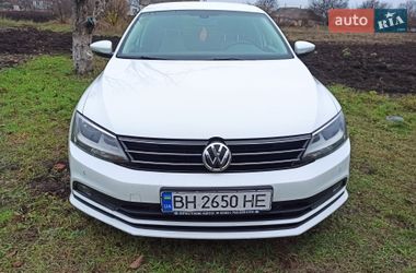 Седан Volkswagen Jetta 2016 в Павлограде