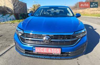 Седан Volkswagen Jetta 2023 в Львове