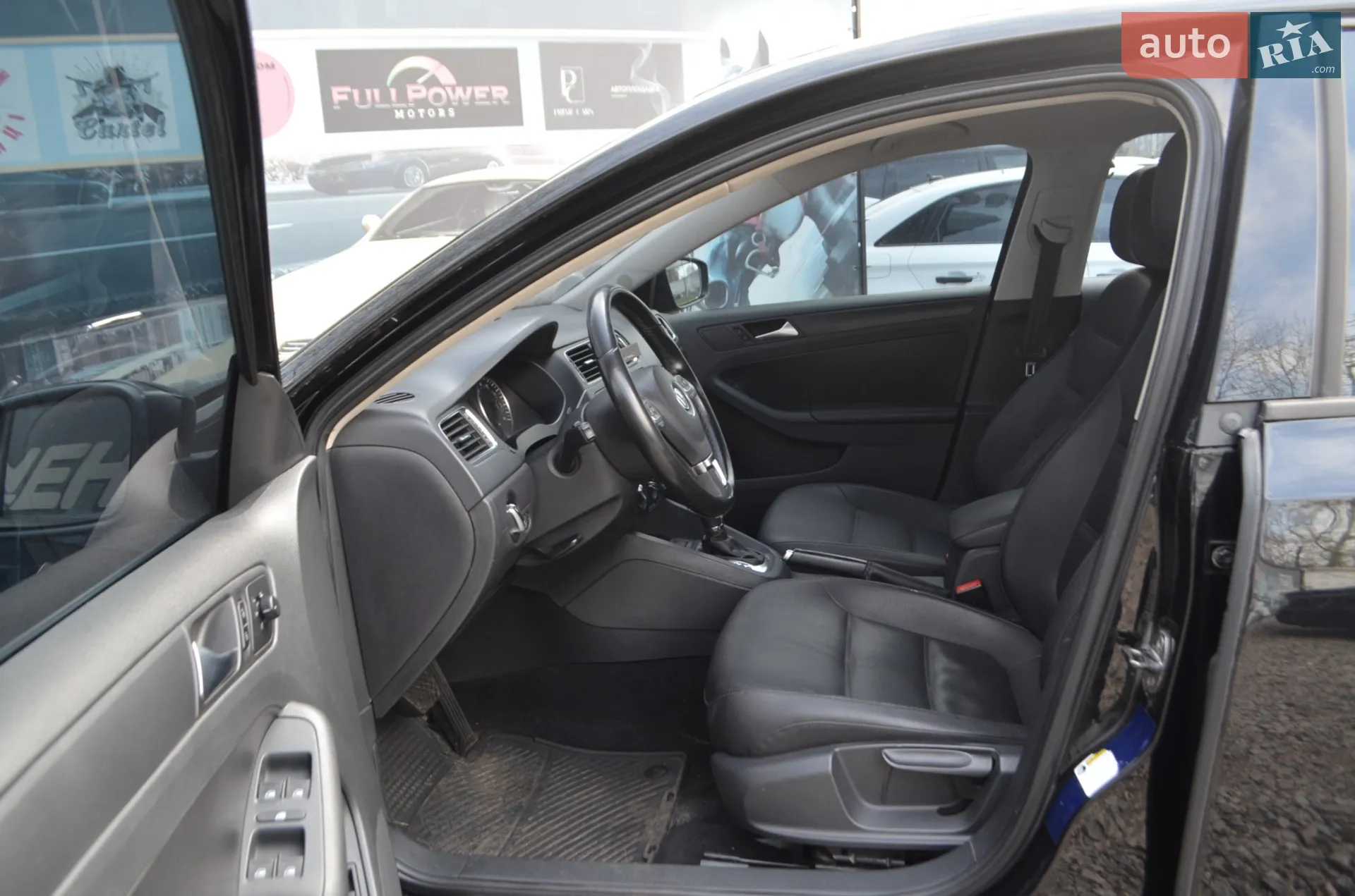 2012 Volkswagen Jetta - мініатюра 12