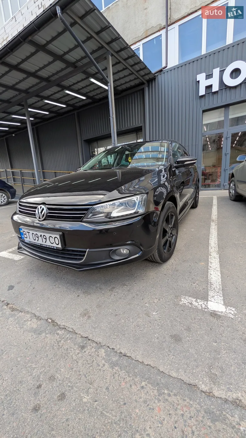 2013 Volkswagen Jetta - фото 1