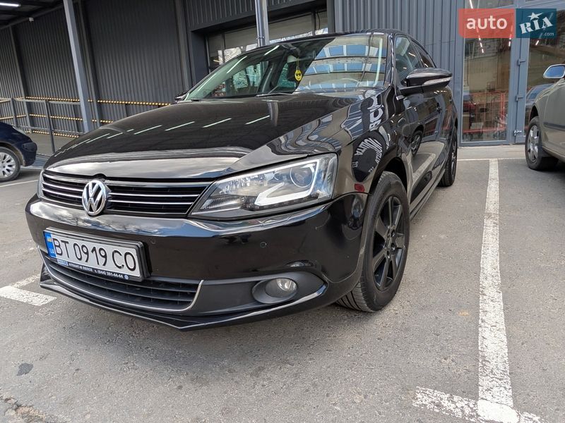 Седан Volkswagen Jetta 2013 в Одессе