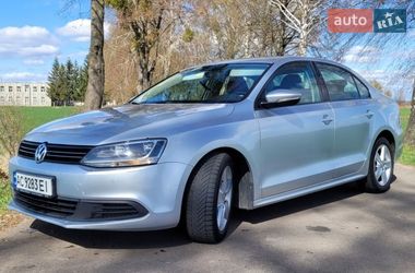 Седан Volkswagen Jetta 2011 в Владимире