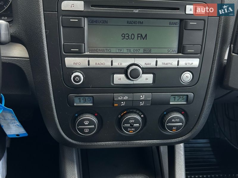 Седан Volkswagen Jetta 2008 в Кременце