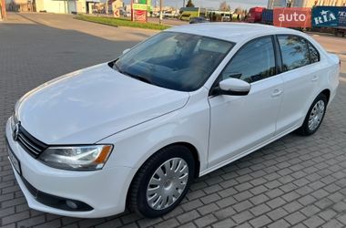 Седан Volkswagen Jetta 2012 в Житомирі
