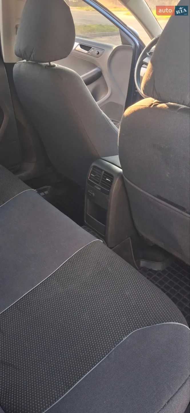 2011 Volkswagen Jetta - мініатюра 16