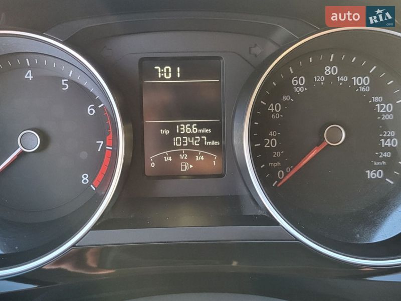 Седан Volkswagen Jetta 2014 в Ивано-Франковске