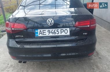 Седан Volkswagen Jetta 2016 в Днепре