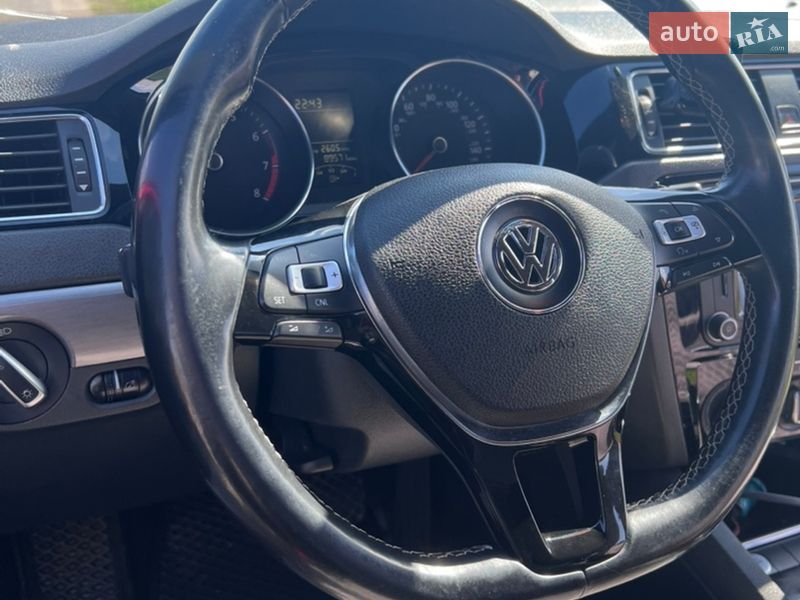 Седан Volkswagen Jetta 2015 в Богуславе фото 19 Седан Volkswagen Jetta 2015 в Богуславе