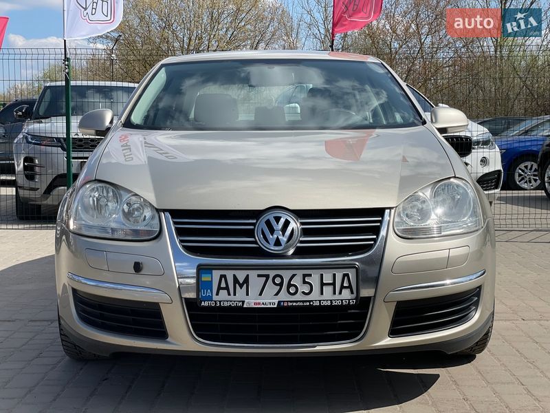 Седан Volkswagen Jetta 2005 в Бердичеве