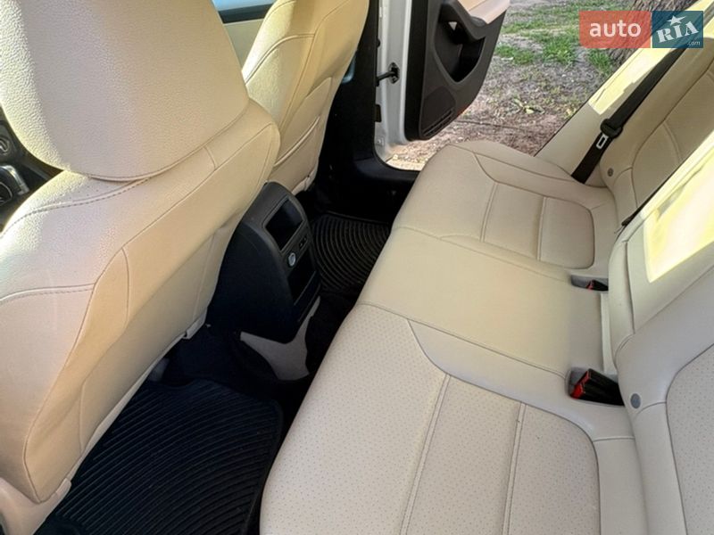 Седан Volkswagen Jetta 2013 в Киеве