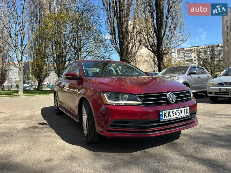 Седан Volkswagen Jetta 2016 в Киеве