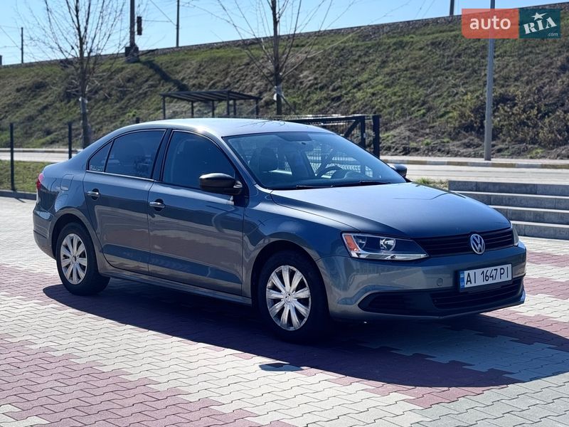 Седан Volkswagen Jetta 2011 в Ирпене