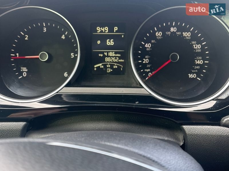 Седан Volkswagen Jetta 2014 в Львове