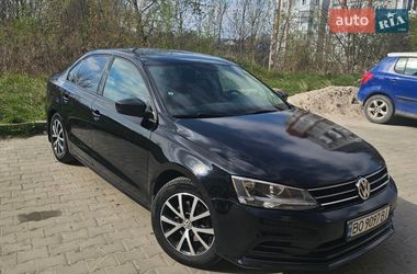 Седан Volkswagen Jetta 2016 в Тернополе