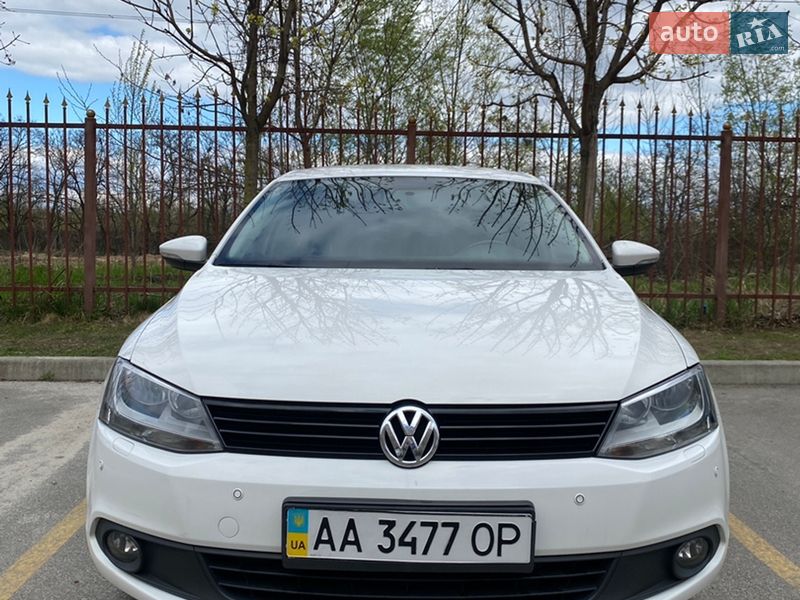 Volkswagen Jetta 2011